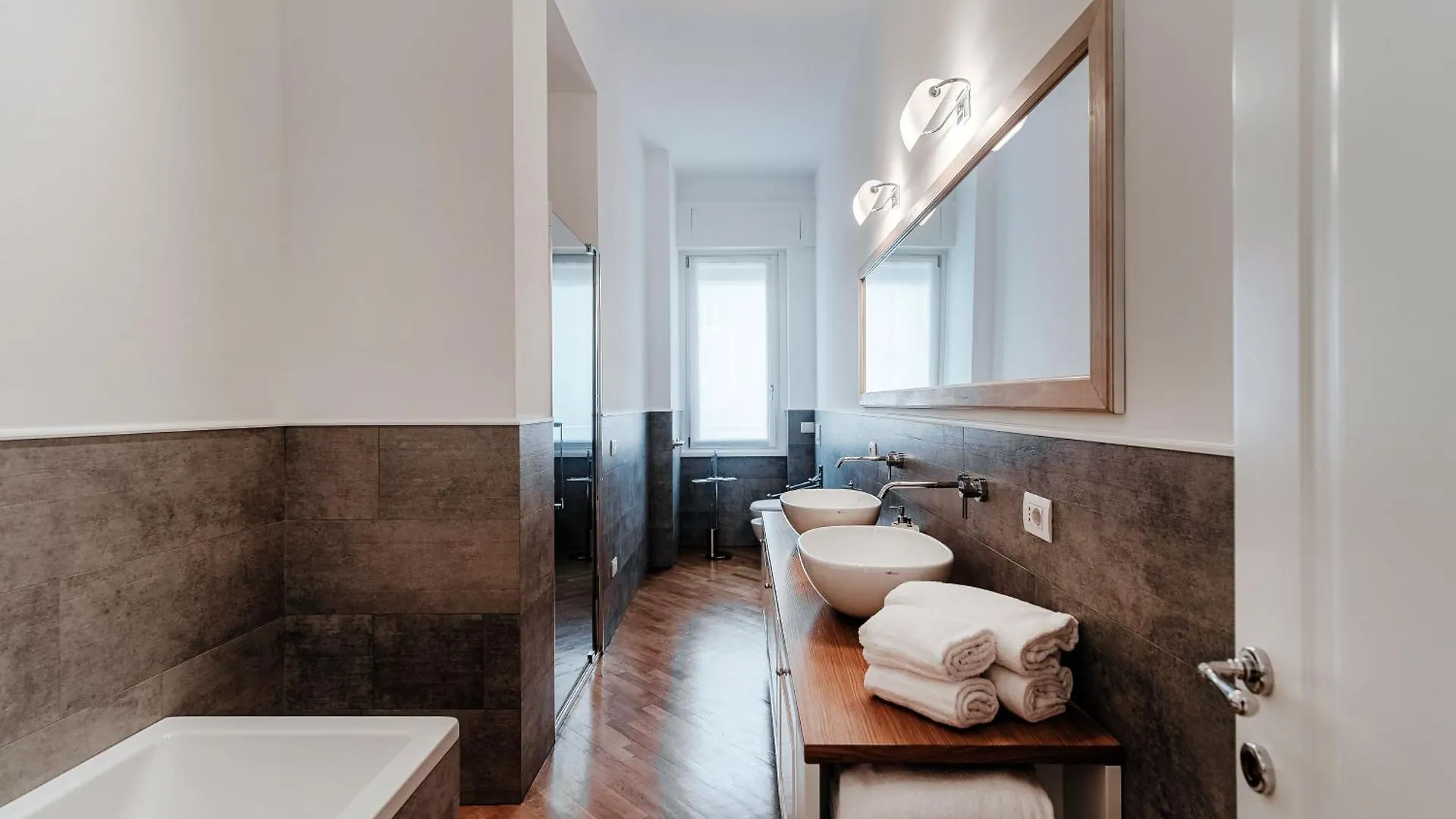 Lp Luxury Apartment - Downtown Como